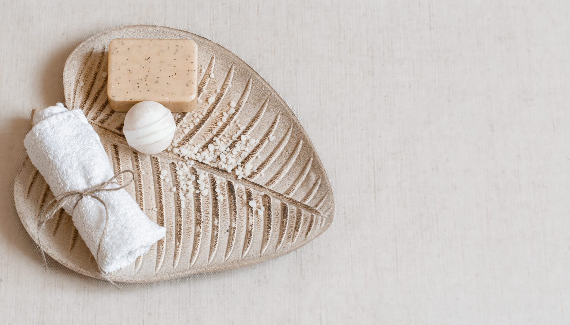 How Hotels Save Money by Replacing Liquid Toiletries with Solid Amenity Bars Thumbnail